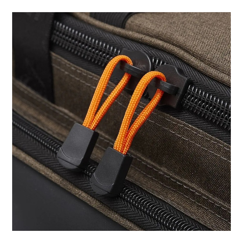 TORBA WĘDKARSKA SPINNINGOWA SAVAGE GEAR 21X38X22CM 10L